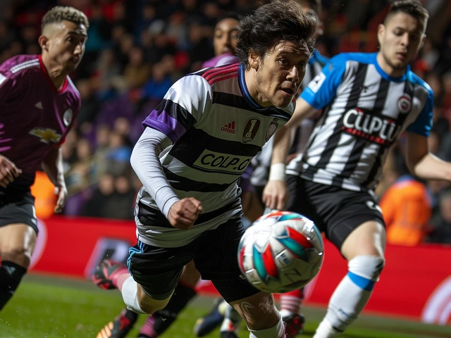 Maximiliano Falcón Brilla en el Partido Colo-Colo vs. Cerro Porteño de la Copa Libertadores